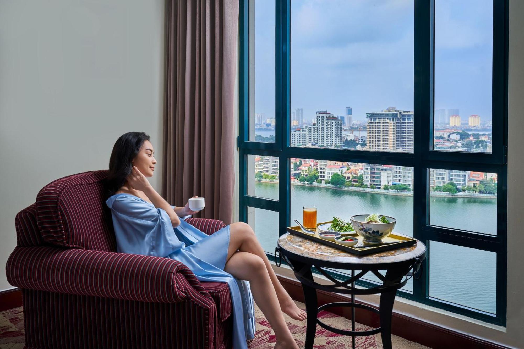 Sheraton Hanoi Hotel Exterior foto