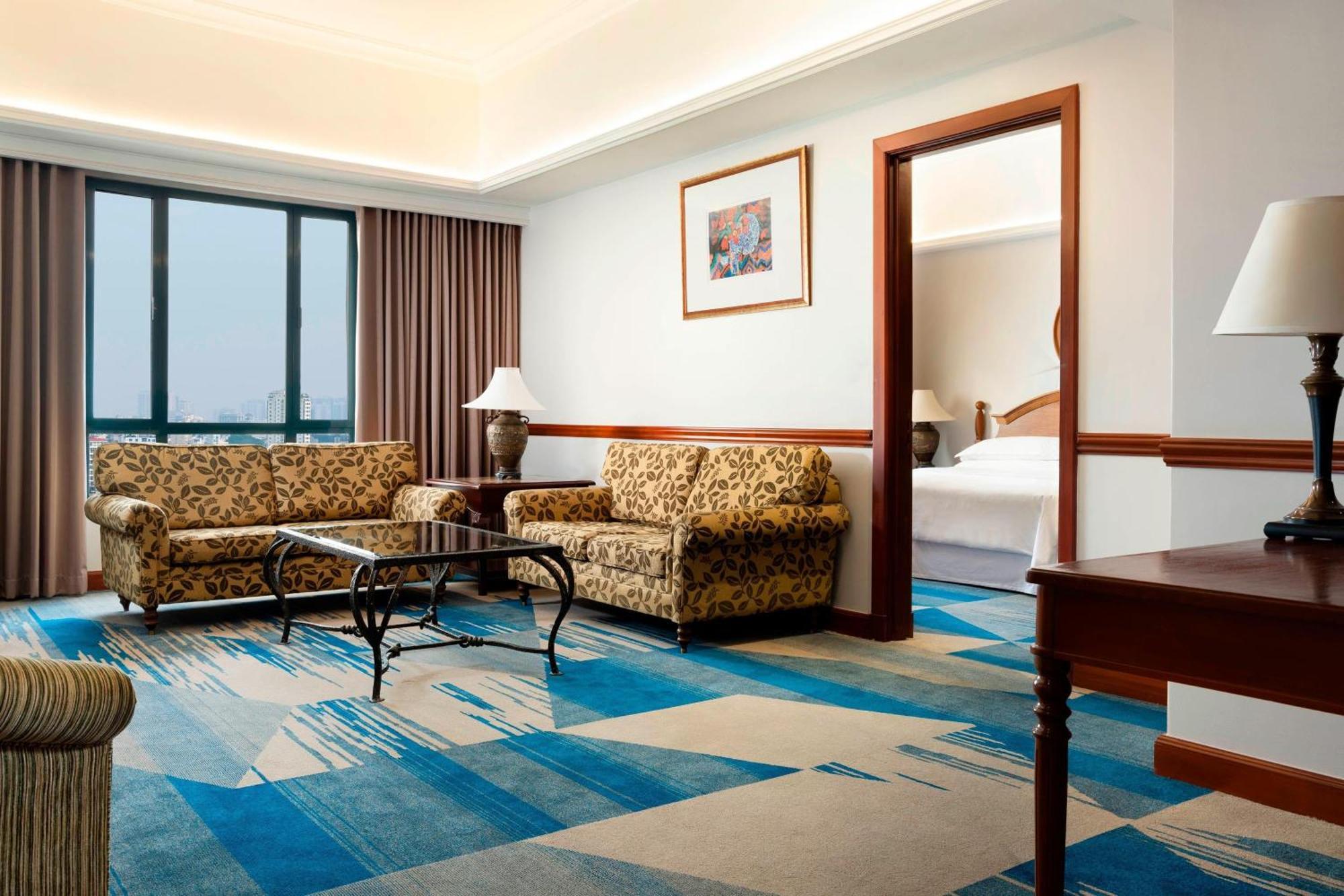 Sheraton Hanoi Hotel Exterior foto